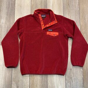 Women's Patagonia fleece pullover - size medium